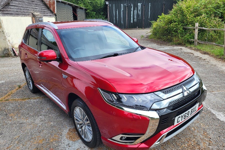  Mitsubishi Outlander PHEV 2.4h Twinmotor 13.8kwh Exceed SUV 5dr Petrol Plug In Hybrid Cvt 4wd Euro 6 (s/s) (224 Ps) 2019