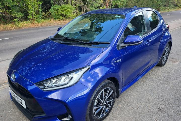  Toyota Yaris 1.5 VVT H Design Hatchback 5dr Petrol Hybrid E Cvt Euro 6 (s/s) (116 Ps) 2021