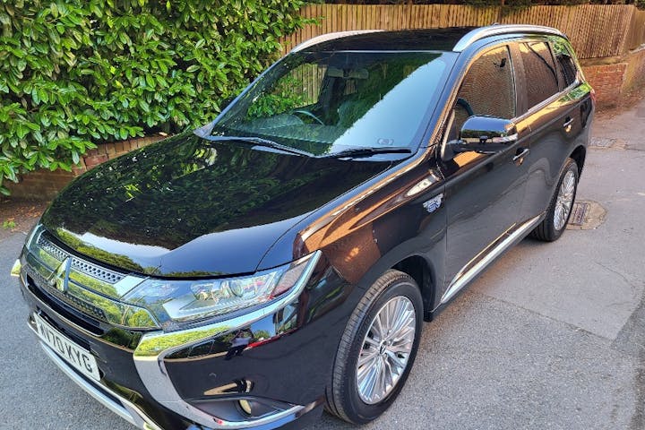  Mitsubishi Outlander PHEV 2.4h Twinmotor 13.8kwh Dynamic SUV 5dr Petrol Plug In Hybrid Cvt 4wd Euro 6 (s/s) (224 Ps) 2020