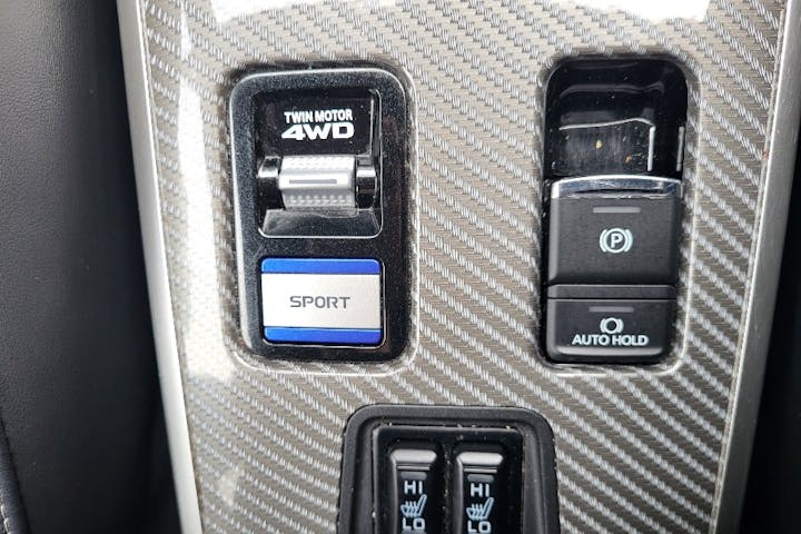  Mitsubishi Outlander PHEV 2.4h Twinmotor 13.8kwh 4h SUV 5dr Petrol Plug In Hybrid Cvt 4wd Euro 6 (s/s) (209 Ps) 2019