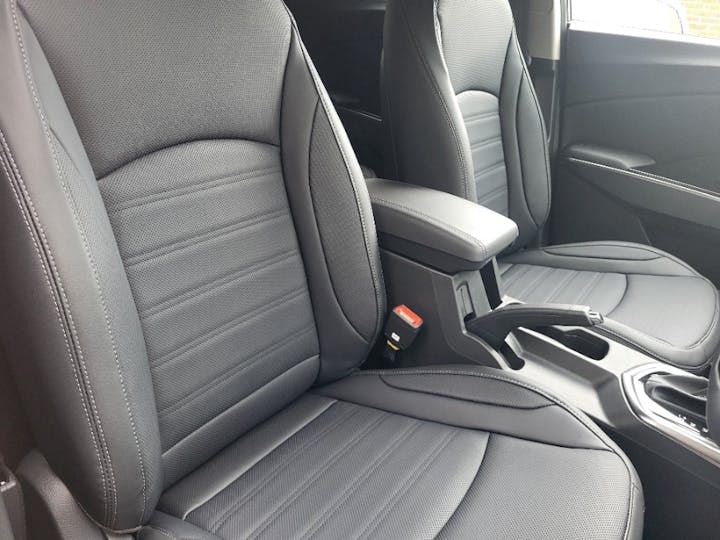  KGM Tivoli 1.5 K40 SUV 5dr Petrol Auto Euro 6 (s/s) (163 Ps) 2026