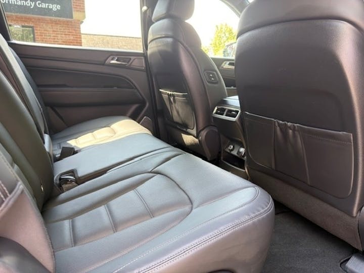  Ssangyong Rexton 2.2d Ventura Plus SUV 5dr Diesel T Tronic 4wd Euro 6 (202 Ps) 2023