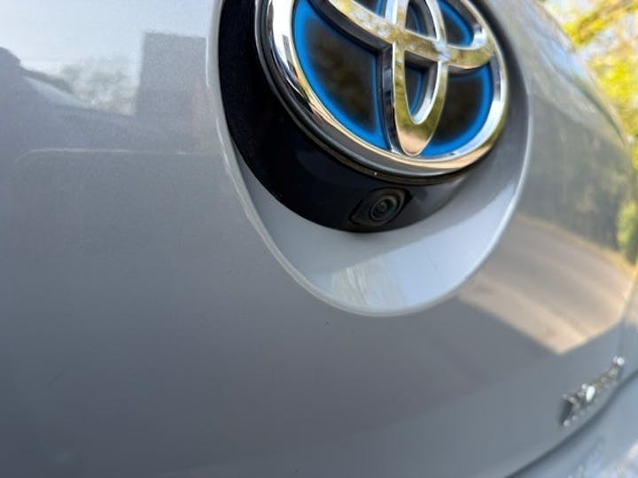  Toyota Corolla Hatchback 1.8 VVT H Icon Hatchback 5dr Petrol Hybrid Cvt Euro 6 (s/s) (122 Ps) 2020