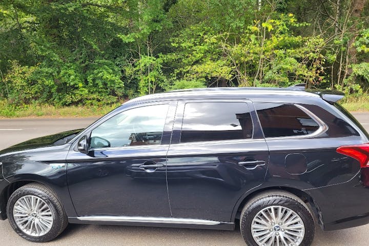  Mitsubishi Outlander PHEV 2.4h Twinmotor 13.8kwh Reflex Plus SUV 5dr Petrol Plug In Hybrid Cvt 4wd Euro 6 (s/s) (224 Ps) 2020