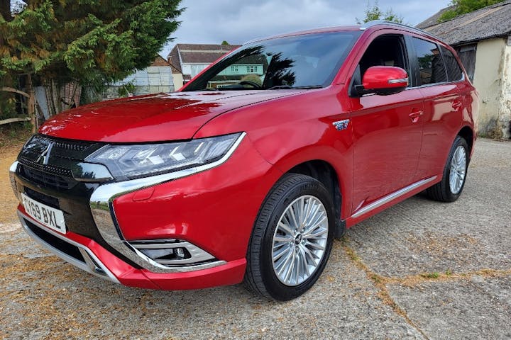  Mitsubishi Outlander PHEV 2.4h Twinmotor 13.8kwh Exceed SUV 5dr Petrol Plug In Hybrid Cvt 4wd Euro 6 (s/s) (224 Ps) 2019
