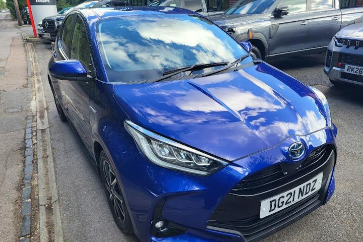  Toyota Yaris 1.5 VVT H Design Hatchback 5dr Petrol Hybrid E Cvt Euro 6 (s/s) (116 Ps) 2021