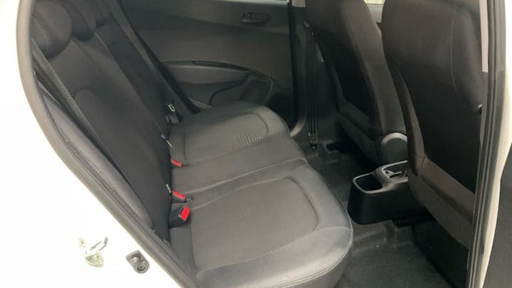  Hyundai i10 1.0 Play Hatchback 5dr Petrol Manual Euro 6 (67 Ps) 2020