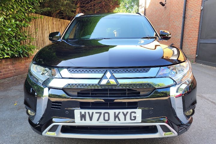 Mitsubishi Outlander PHEV 2.4h Twinmotor 13.8kwh Dynamic SUV 5dr Petrol Plug In Hybrid Cvt 4wd Euro 6 (s/s) (224 Ps) 2020