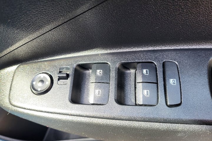  Hyundai i10 1.2 SE Connect Hatchback 5dr Petrol Auto Euro 6 (s/s) (84 Ps) 2020