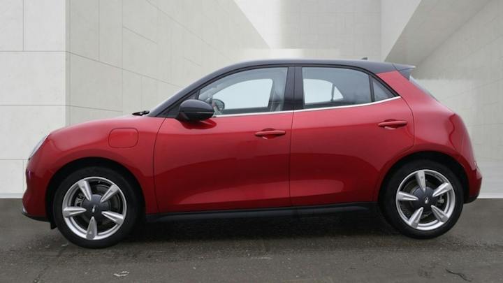  Gwm Ora 03 48kwh Pure Plus Hatchback 5dr Electric Auto (171 Ps) 2024