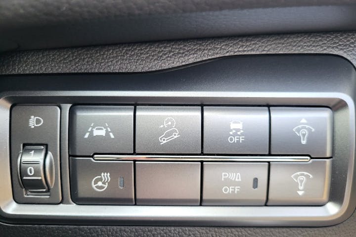  Ssangyong Tivoli 1.5p Ultimate Nav SUV 5dr Petrol Manual Euro 6 (s/s) (163 Ps) 2021