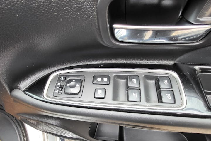  Mitsubishi Outlander PHEV 2.4h Twinmotor 13.8kwh 4h SUV 5dr Petrol Plug In Hybrid Cvt 4wd Euro 6 (s/s) (209 Ps) 2018