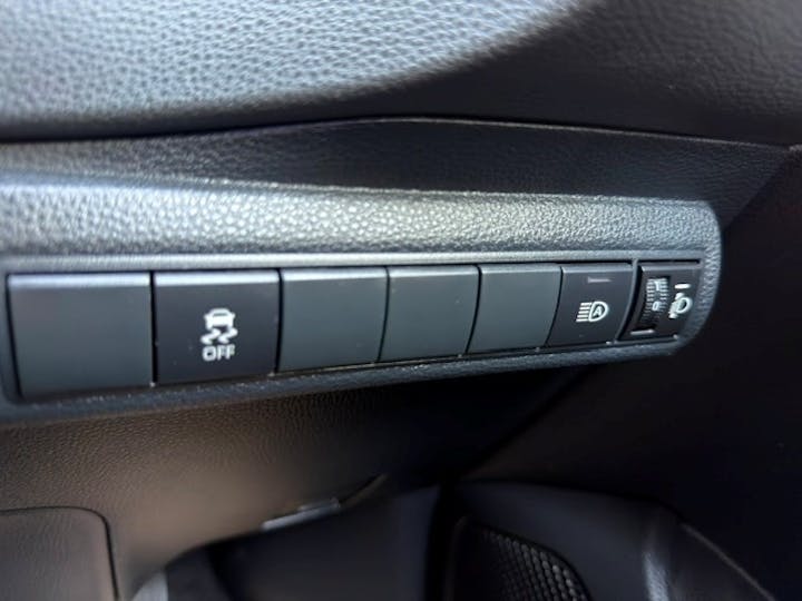  Toyota Corolla Hatchback 1.8 VVT H Icon Hatchback 5dr Petrol Hybrid Cvt Euro 6 (s/s) (122 Ps) 2020