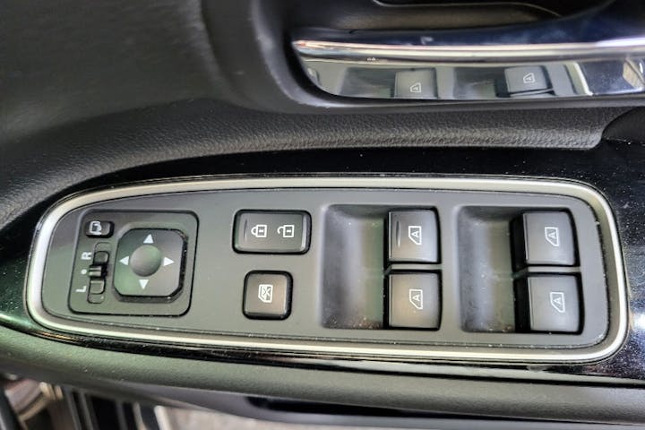  Mitsubishi Outlander PHEV 2.4h Twinmotor 13.8kwh Dynamic SUV 5dr Petrol Plug In Hybrid Cvt 4wd Euro 6 (s/s) (224 Ps) 2020