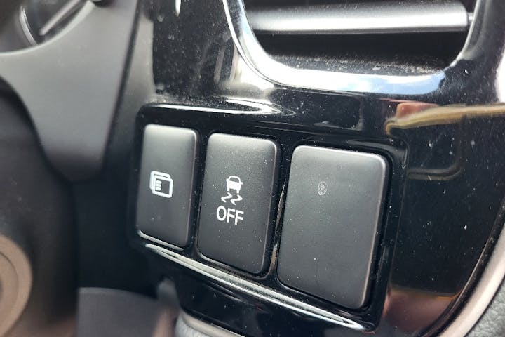 Mitsubishi Outlander PHEV 2.4h Twinmotor 13.8kwh Exceed SUV 5dr Petrol Plug In Hybrid Cvt 4wd Euro 6 (s/s) (224 Ps) 2019