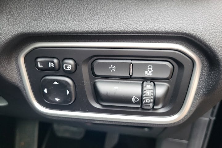  Gwm Poer300 2.4d Ultra Pickup Double Cab 4dr Diesel Auto 4wd Euro 6 (s/s) (183 Ps) 2025