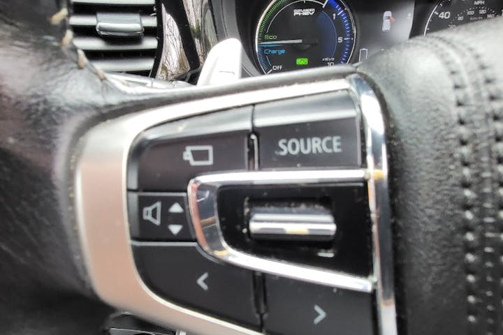  Mitsubishi Outlander PHEV 2.4h Twinmotor 13.8kwh 4h SUV 5dr Petrol Plug In Hybrid Cvt 4wd Euro 6 (s/s) (209 Ps) 2018