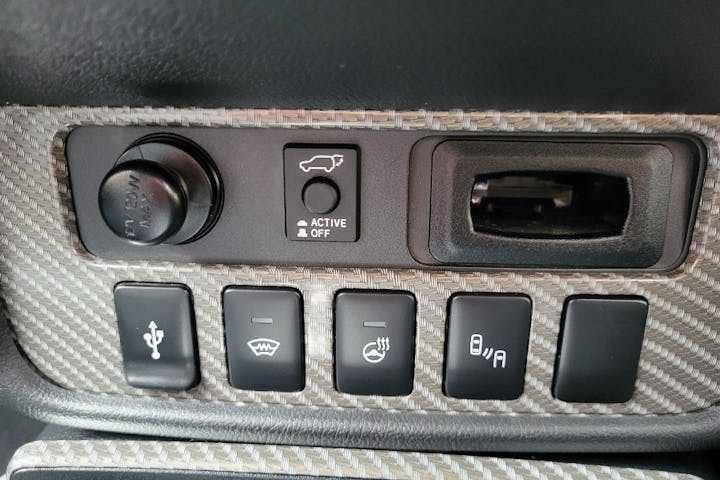  Mitsubishi Outlander PHEV 2.4h Twinmotor 13.8kwh 4h SUV 5dr Petrol Plug In Hybrid Cvt 4wd Euro 6 (s/s) (209 Ps) 2019