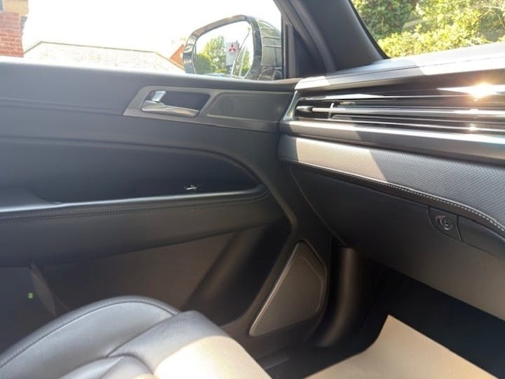  Ssangyong Rexton 2.2d Ventura Plus SUV 5dr Diesel T Tronic 4wd Euro 6 (202 Ps) 2023