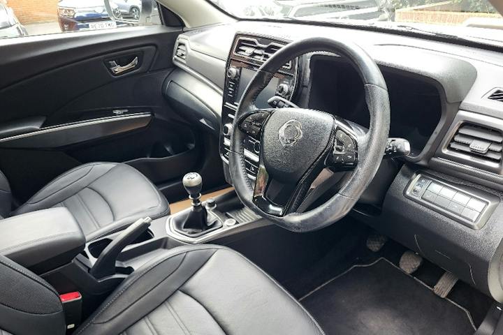 Ssangyong Tivoli 1.5p Ultimate SUV 5dr Petrol Manual Euro 6 (s/s) (163 Ps) 2023