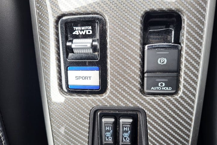  Mitsubishi Outlander PHEV 2.4h Twinmotor 13.8kwh 4h SUV 5dr Petrol Plug In Hybrid Cvt 4wd Euro 6 (s/s) (209 Ps) 2019