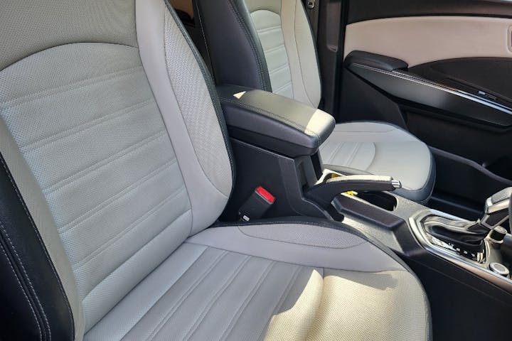  Ssangyong Tivoli 1.5p Ultimate SUV 5dr Petrol Auto Euro 6 (s/s) (163 Ps) 2023