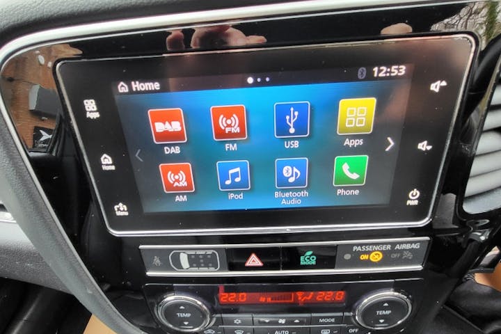  Mitsubishi Outlander PHEV 2.4h Twinmotor 13.8kwh 4h SUV 5dr Petrol Plug In Hybrid Cvt 4wd Euro 6 (s/s) (209 Ps) 2018