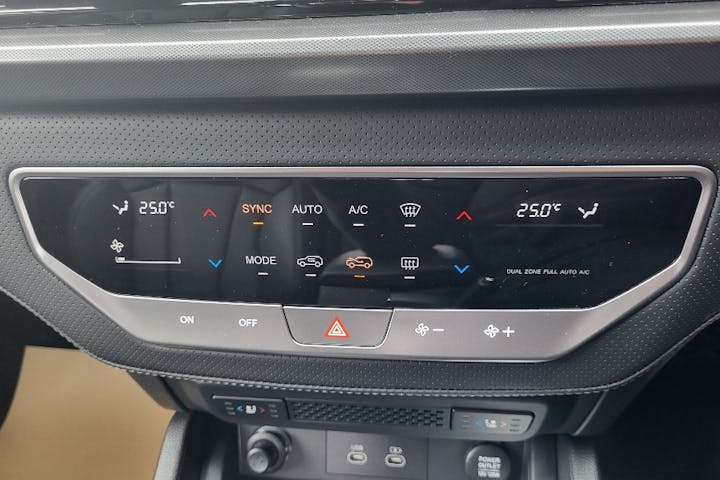  KGM Musso 2.2d Saracen Pickup Double Cab 4dr Diesel Auto 4wd Euro 6 (202 Ps) 2025