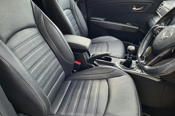  Ssangyong Tivoli 1.5p Ultimate SUV 5dr Petrol Manual Euro 6 (s/s) (163 Ps) 2023