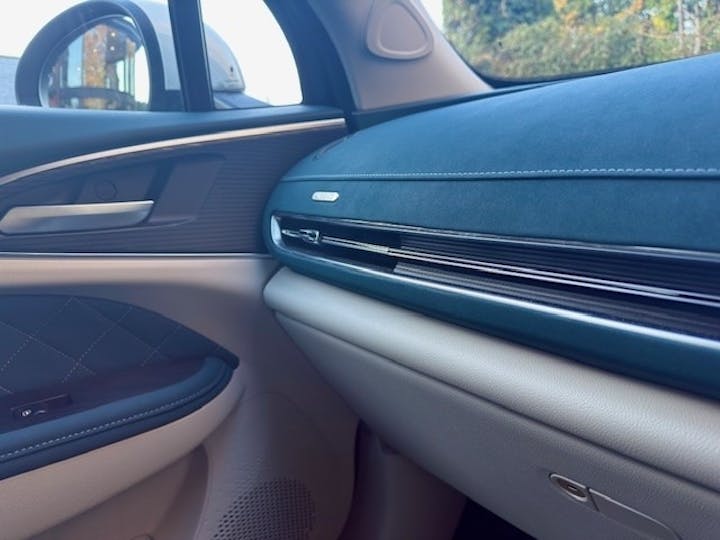  Gwm Funky Cat 48kwh First Edition Hatchback 5dr Electric Auto (171 Ps) 2023