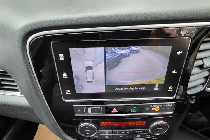  Mitsubishi Outlander PHEV 2.4h Twinmotor 13.8kwh 4h SUV 5dr Petrol Plug In Hybrid Cvt 4wd Euro 6 (s/s) (209 Ps) 2018