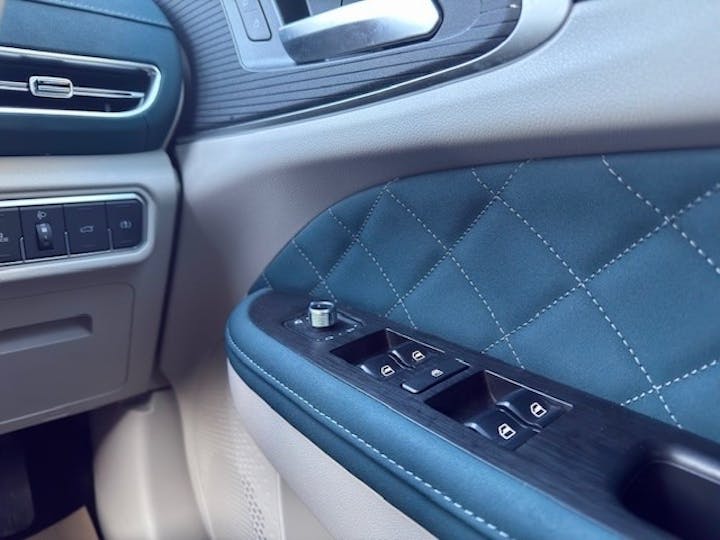  Gwm Funky Cat 48kwh First Edition Hatchback 5dr Electric Auto (171 Ps) 2023