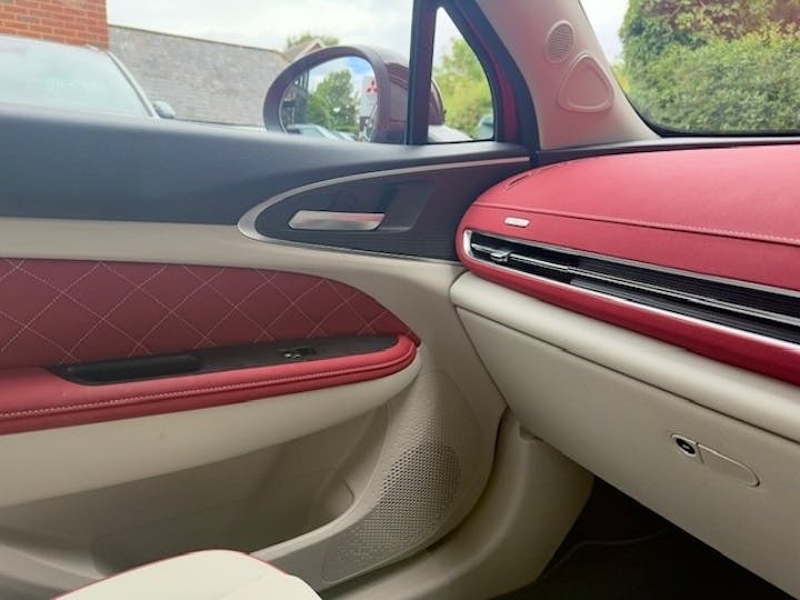  Gwm Funky Cat 48kwh First Edition Hatchback 5dr Electric Auto (171 Ps) 2023