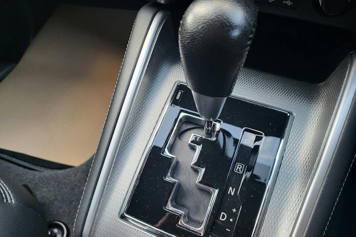  Mitsubishi L200 2.2 Di D Dc Barbarian X Pickup Double Cab 4dr Diesel Auto 4wd Euro 6 (s/s) (150 Ps) 2020