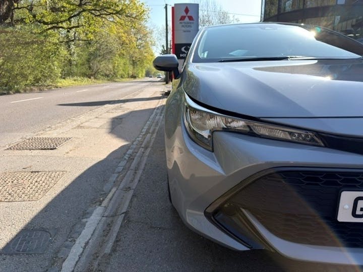  Toyota Corolla Hatchback 1.8 VVT H Icon Hatchback 5dr Petrol Hybrid Cvt Euro 6 (s/s) (122 Ps) 2020