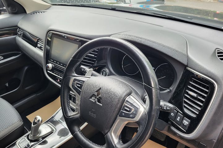  Mitsubishi Outlander PHEV 2.4h Twinmotor 13.8kwh Reflex Plus SUV 5dr Petrol Plug In Hybrid Cvt 4wd Euro 6 (s/s) (224 Ps) 2020