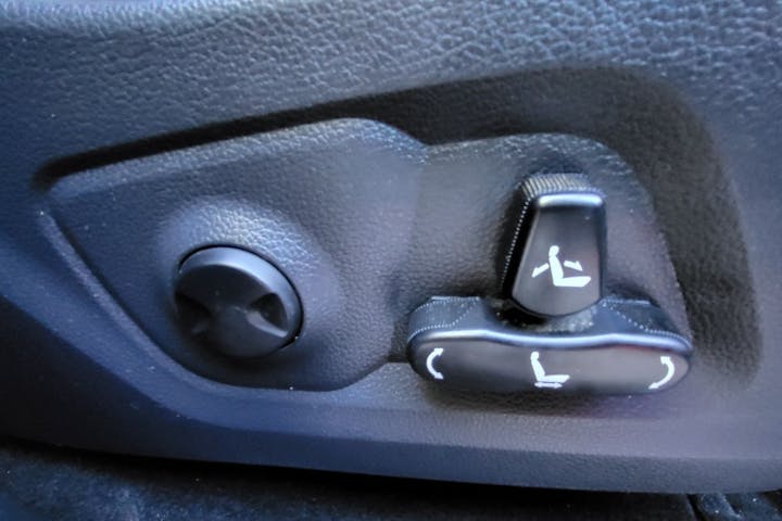  KGM Musso 2.2d Saracen Pickup Double Cab 4dr Diesel Auto 4wd Euro 6 (202 Ps) 2024