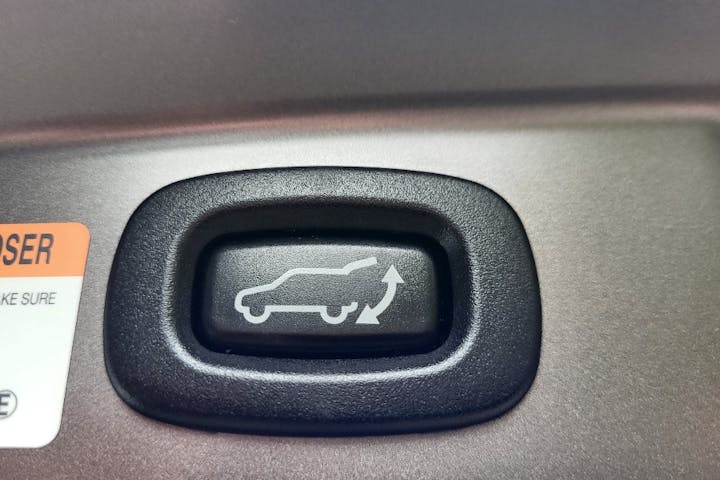  Mitsubishi Outlander PHEV 2.4h Twinmotor 13.8kwh 4h SUV 5dr Petrol Plug In Hybrid Cvt 4wd Euro 6 (s/s) (209 Ps) 2019