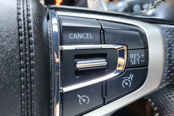  Mitsubishi Outlander PHEV 2.4h Twinmotor 13.8kwh Dynamic SUV 5dr Petrol Plug In Hybrid Cvt 4wd Euro 6 (s/s) (224 Ps) 2020