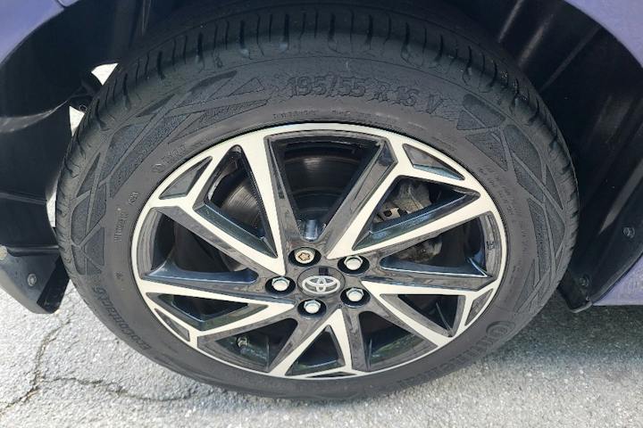  Toyota Yaris 1.5 VVT H Design Hatchback 5dr Petrol Hybrid E Cvt Euro 6 (s/s) (116 Ps) 2021