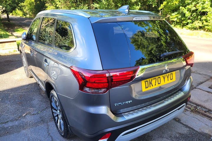  Mitsubishi Outlander 2.0 Exceed 2020