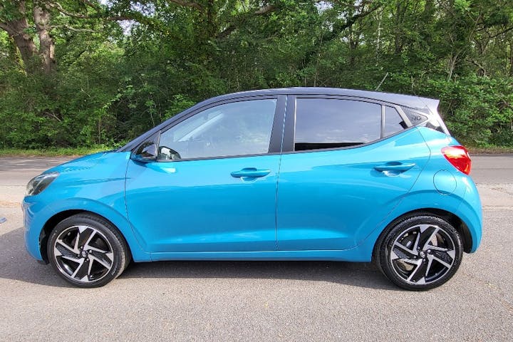  Hyundai i10 1.2 Premium Hatchback 5dr Petrol Manual Euro 6 (s/s) (84 Ps) 2021