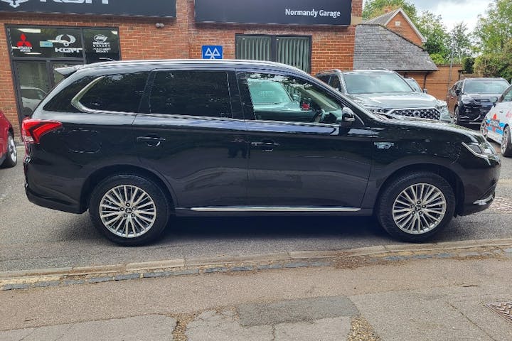  Mitsubishi Outlander PHEV 2.4h Twinmotor 13.8kwh Reflex Plus SUV 5dr Petrol Plug In Hybrid Cvt 4wd Euro 6 (s/s) (224 Ps) 2020