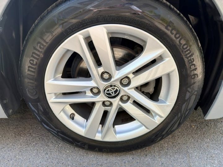  Toyota Corolla Hatchback 1.8 VVT H Icon Hatchback 5dr Petrol Hybrid Cvt Euro 6 (s/s) (122 Ps) 2020