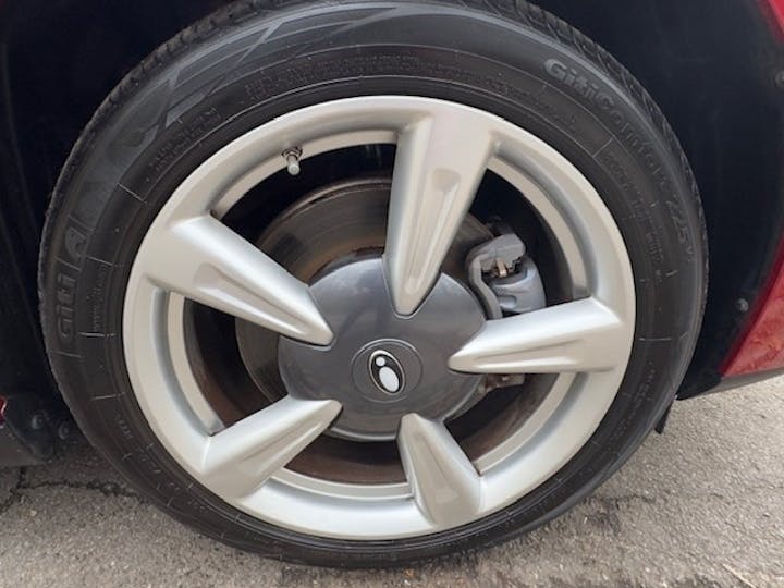 Gwm Funky Cat 48kwh First Edition Hatchback 5dr Electric Auto (171 Ps) 2023