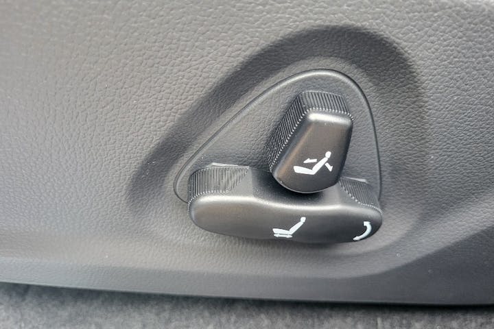  KGM Musso 2.2d Saracen Pickup Double Cab 4dr Diesel Auto 4wd Euro 6 (202 Ps) 2025