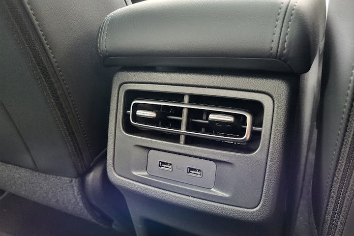  Gwm Poer300 2.4d Ultra Pickup Double Cab 4dr Diesel Auto 4wd Euro 6 (s/s) (183 Ps) 2025