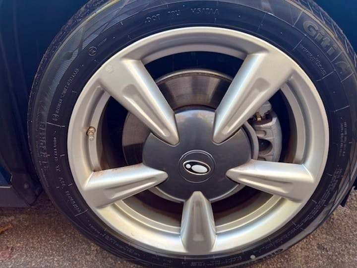  Gwm Funky Cat 48kwh First Edition Hatchback 5dr Electric Auto (171 Ps) 2023