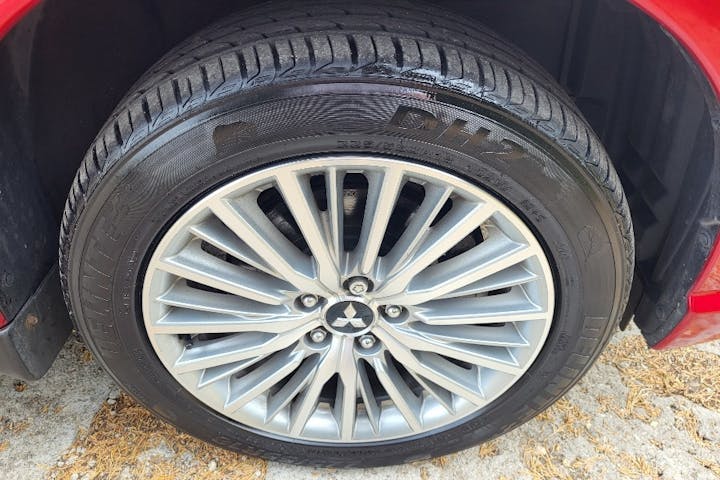  Mitsubishi Outlander PHEV 2.4h Twinmotor 13.8kwh Exceed SUV 5dr Petrol Plug In Hybrid Cvt 4wd Euro 6 (s/s) (224 Ps) 2019