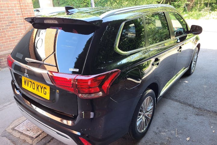  Mitsubishi Outlander PHEV 2.4h Twinmotor 13.8kwh Dynamic SUV 5dr Petrol Plug In Hybrid Cvt 4wd Euro 6 (s/s) (224 Ps) 2020